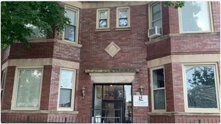 7512 S Champlain Avenue, Chicago, IL 60619