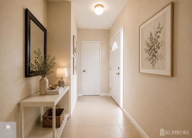 10 Lake Avenue 5A, East Brunswick, NJ 08816