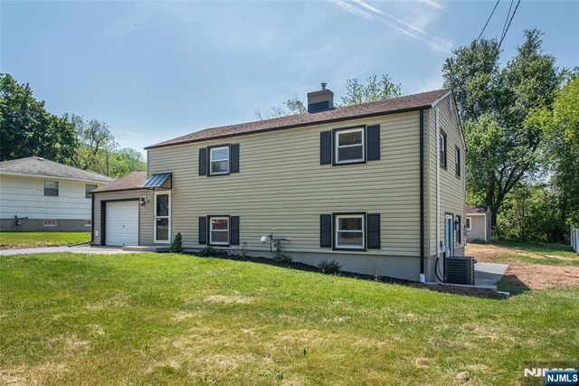 12 Richardsville Road, Ogdensburg, NJ 07439