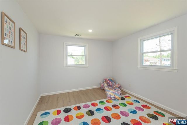 12 Richardsville Road, Ogdensburg, NJ 07439