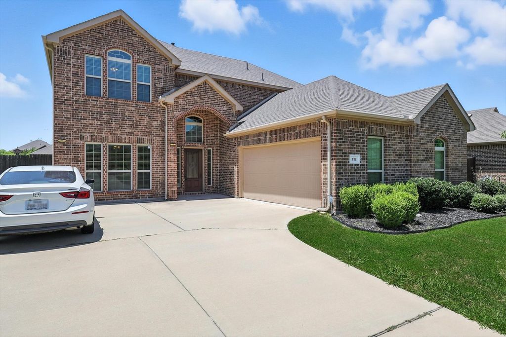 211 Rutherford Avenue, Wylie, TX 75098