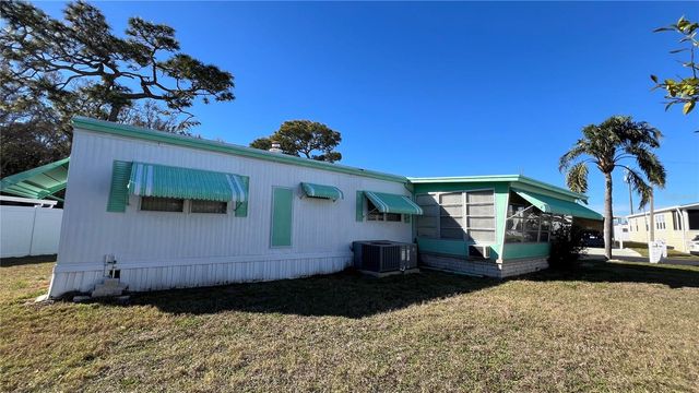 1500 COUNTY ROAD 1 44, Dunedin, FL 34698