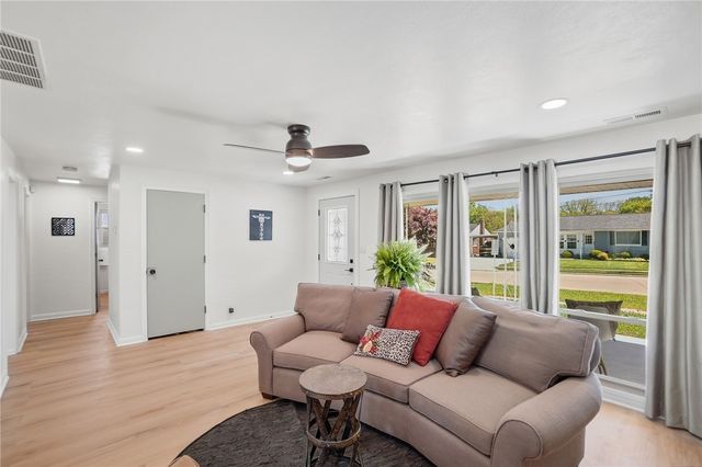 2819 Woodway Avenue, Dayton, OH 45405