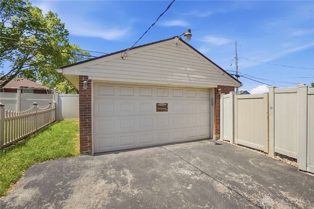 2819 Woodway Avenue, Dayton, OH 45405