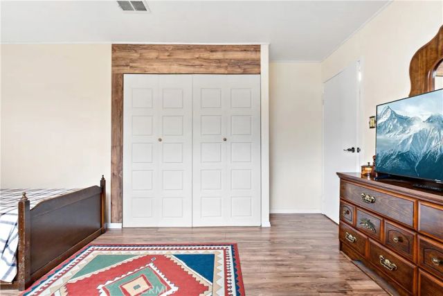 15352 Downey, Paramount, CA 90723