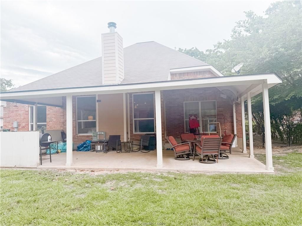 52 Fairway, Hilltop Lakes, TX 77871 — photo 3