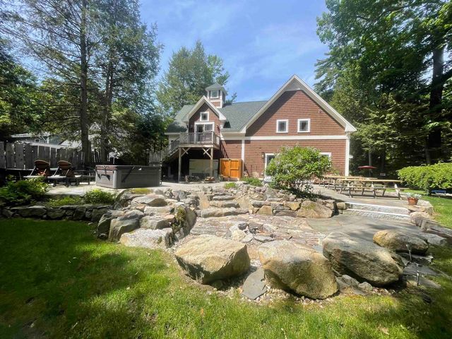 56 Kings Pine Road, Wolfeboro, NH 03894