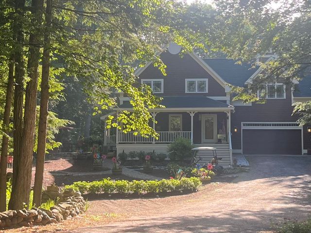 56 Kings Pine Road, Wolfeboro, NH 03894
