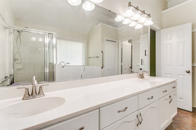 531 Beasley Drive, Lewisville, TX 75057