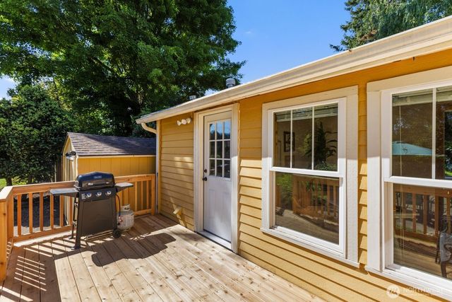 33917 SE 43rd Street, Fall City, WA 98024