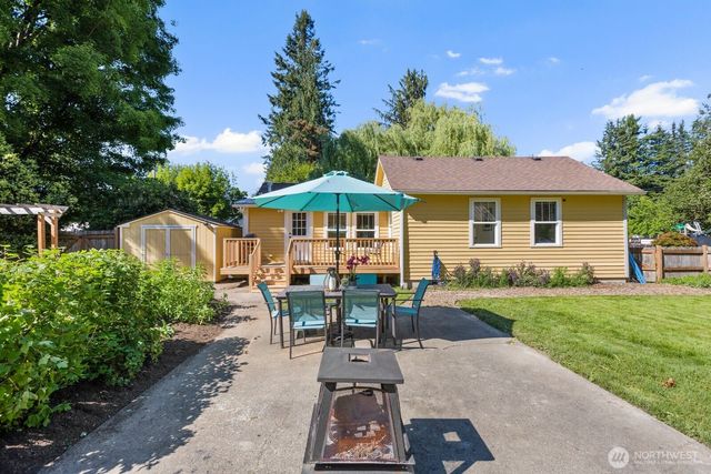 33917 SE 43rd Street, Fall City, WA 98024