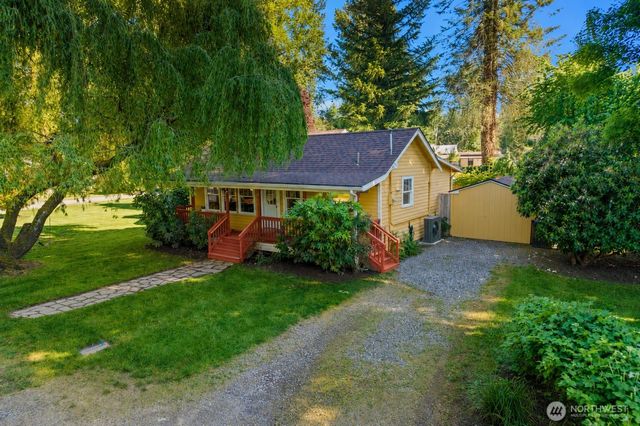 33917 SE 43rd Street, Fall City, WA 98024
