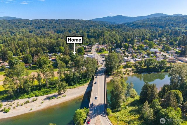 33917 SE 43rd Street, Fall City, WA 98024