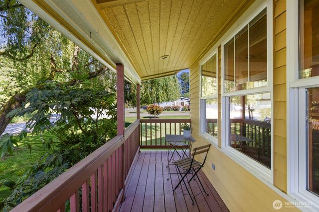 33917 SE 43rd Street, Fall City, WA 98024