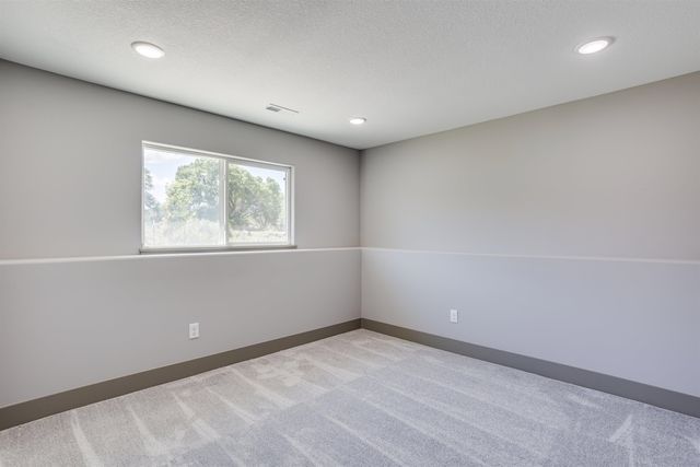 5469 N St. Paul St., Wichita, KS 67204