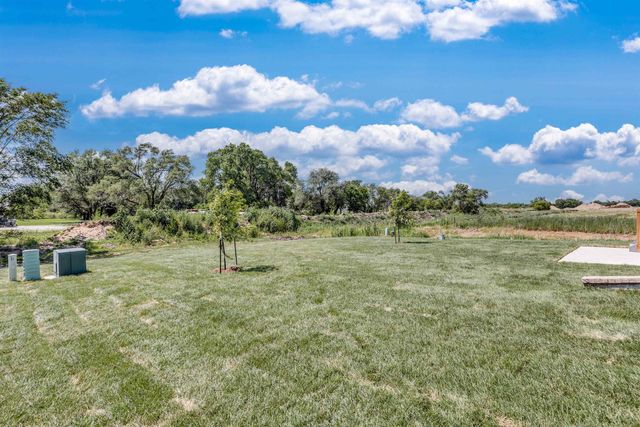 5469 N St. Paul St., Wichita, KS 67204