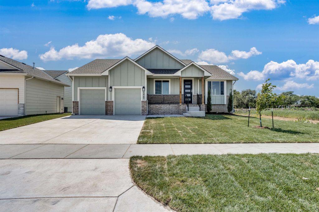 5469 N St. Paul St., Wichita, KS 67204