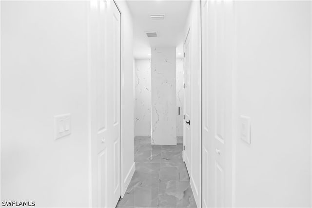716 Connecticut LN, Lehigh Acres, FL 33936