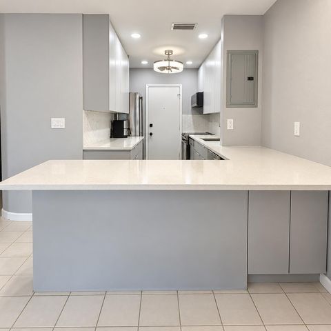 2171 NE 66th Street 828, Fort Lauderdale, FL 33308