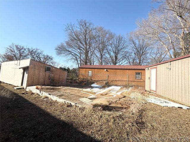 1937 S Old Hwy 69, Mcalester, OK 74501