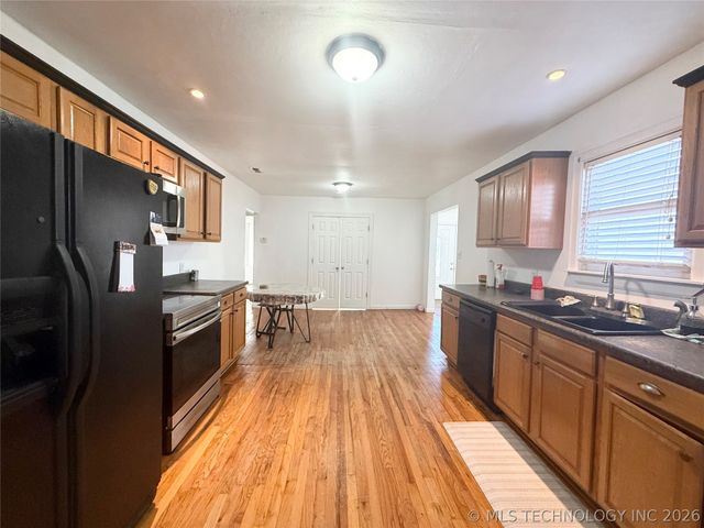 1937 S Old Hwy 69, Mcalester, OK 74501