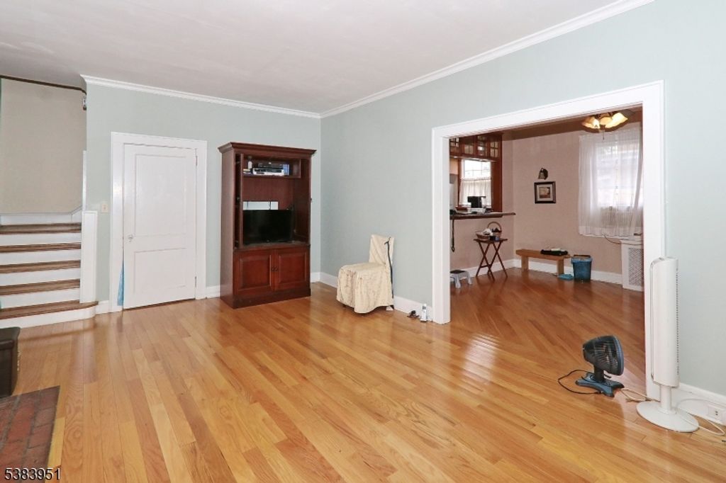 728 30Wyoming Ave, Elizabeth City, NJ 07208 — photo 4