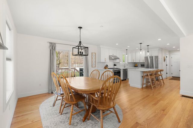 4 Overlook Drive, Epping, NH 03042