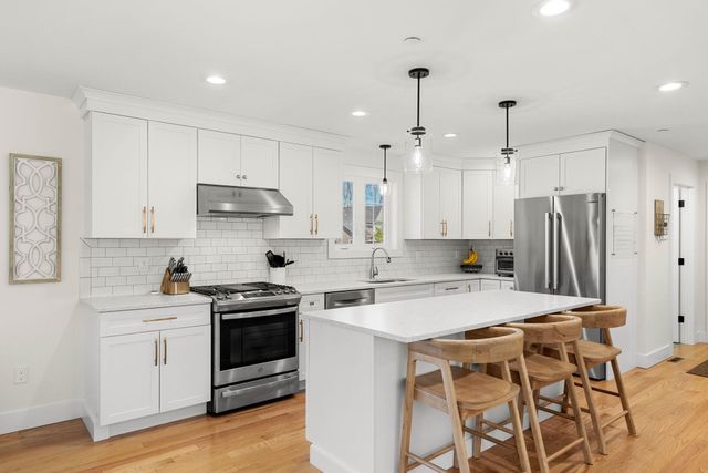 4 Overlook Drive, Epping, NH 03042