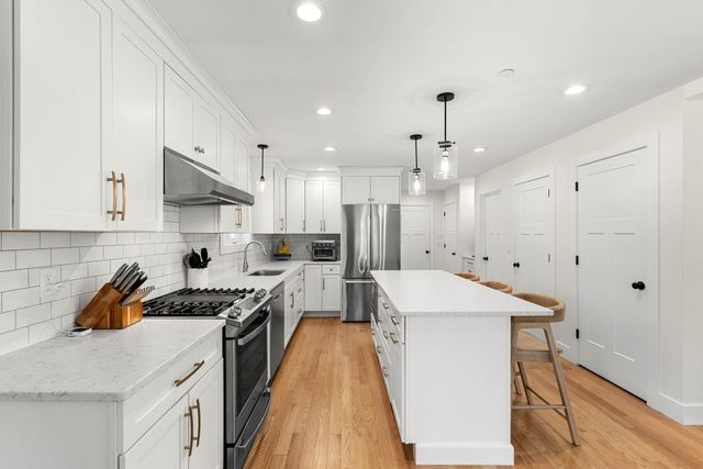 4 Overlook Drive, Epping, NH 03042