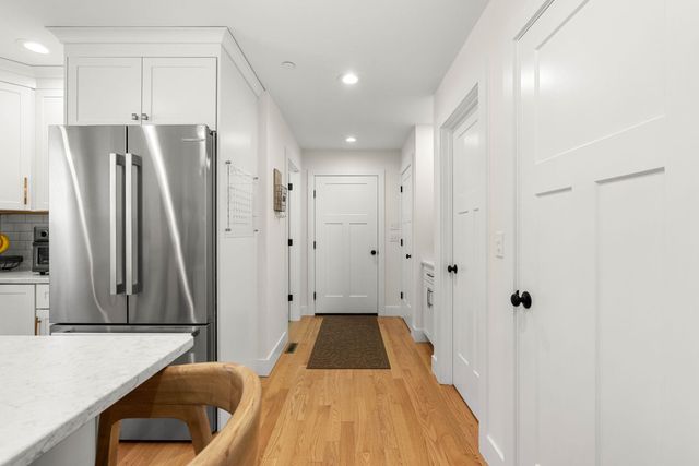 4 Overlook Drive, Epping, NH 03042