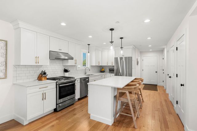 4 Overlook Drive, Epping, NH 03042