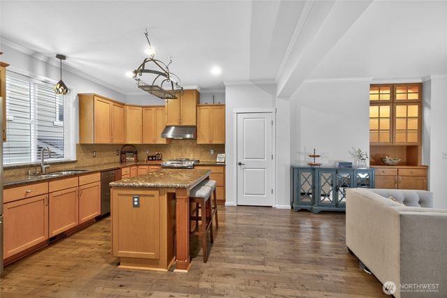 20905 12th Avenue W, Lynnwood, WA 98036