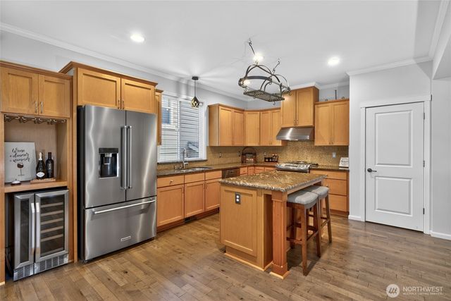 20905 12th Avenue W, Lynnwood, WA 98036