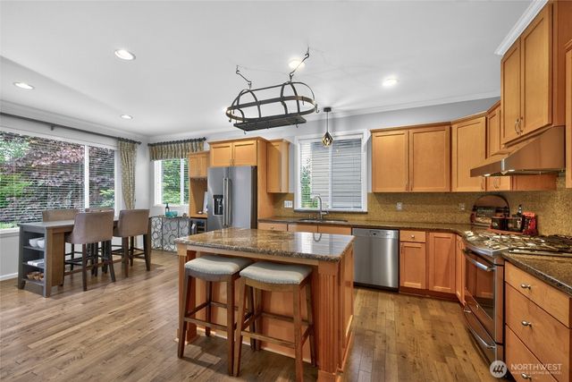 20905 12th Avenue W, Lynnwood, WA 98036