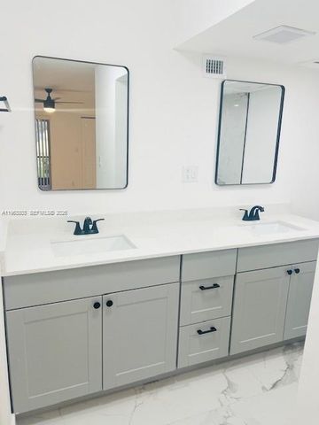 5860 NW 44th St 105, Lauderhill, FL 33319