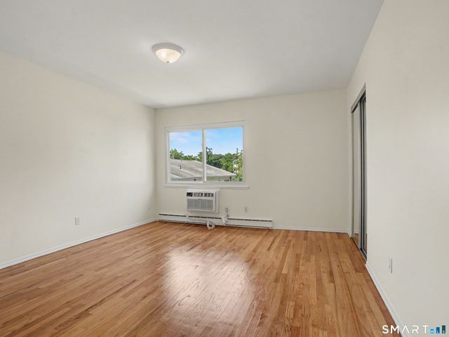 550 Prospect Street 8, New Haven, CT 06511