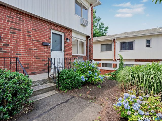 550 Prospect Street 8, New Haven, CT 06511