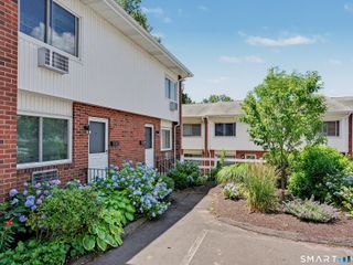 550 Prospect Street 8, New Haven, CT 06511