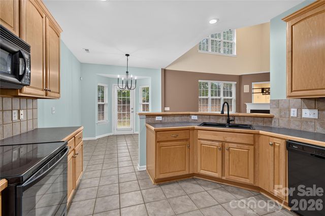 17222 Westmill Lane, Charlotte, NC 28277