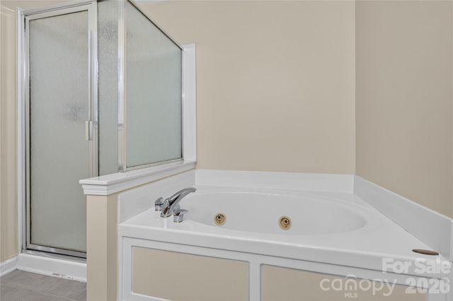 17222 Westmill Lane, Charlotte, NC 28277