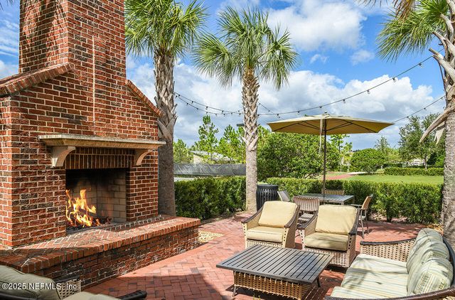 572 JUNIPER HILLS Drive, St. Johns, FL 32259
