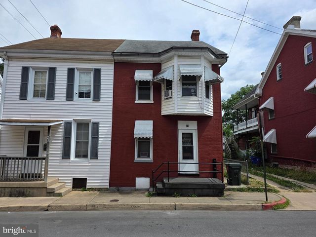 28 S LOCUST ST, Hagerstown, MD 21740