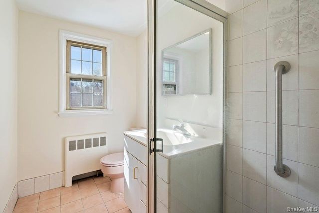 91 Drake Street, Malverne, NY 11565