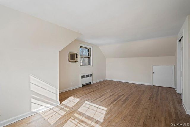 91 Drake Street, Malverne, NY 11565