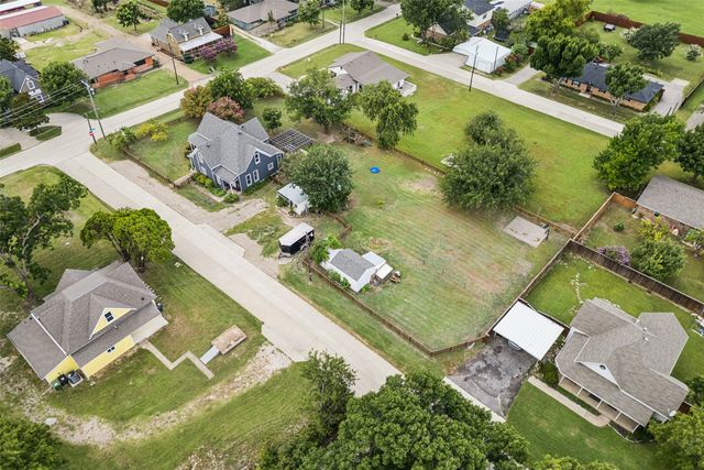 607 E First Street, Prosper, TX 75078