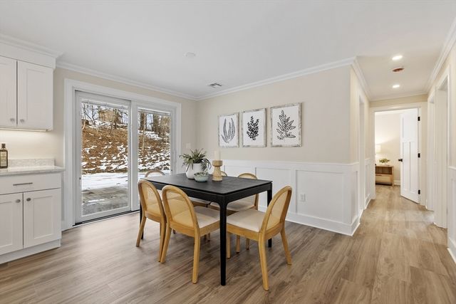 4 Richard Rd, Hudson, MA 01749