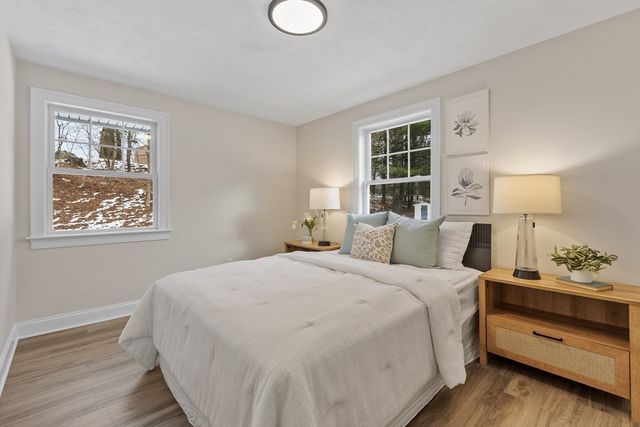 4 Richard Rd, Hudson, MA 01749