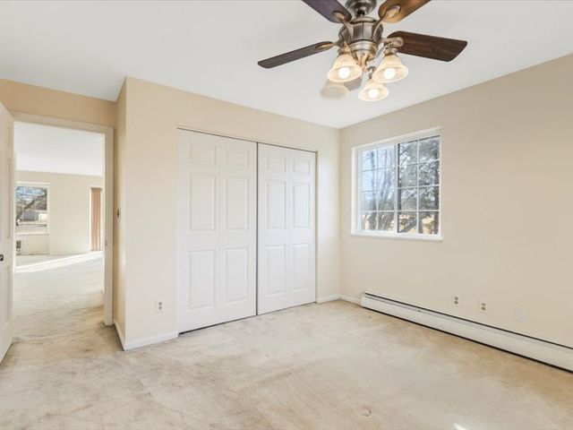 706 Kiwanis Drive 4, Freeport, IL 61032