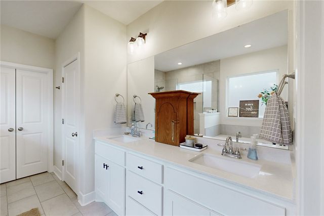 3230 Arundala Way, Bryan, TX 77808