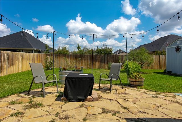 3230 Arundala Way, Bryan, TX 77808